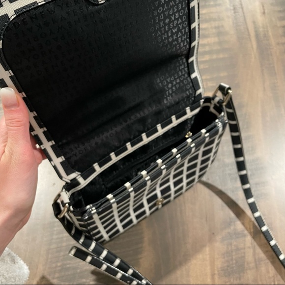 Kate spade crossbody - Picture 3 of 4